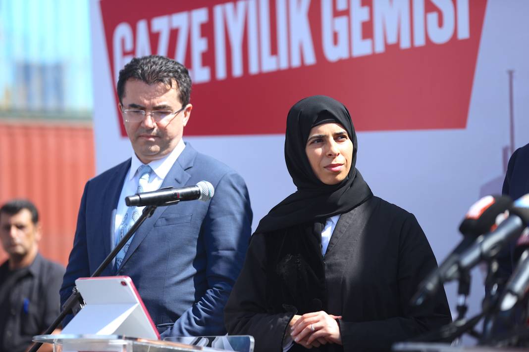 ‘Türkiye-Katar Gazze İyilik Gemisi’ Mersin'den uğurlandı 1